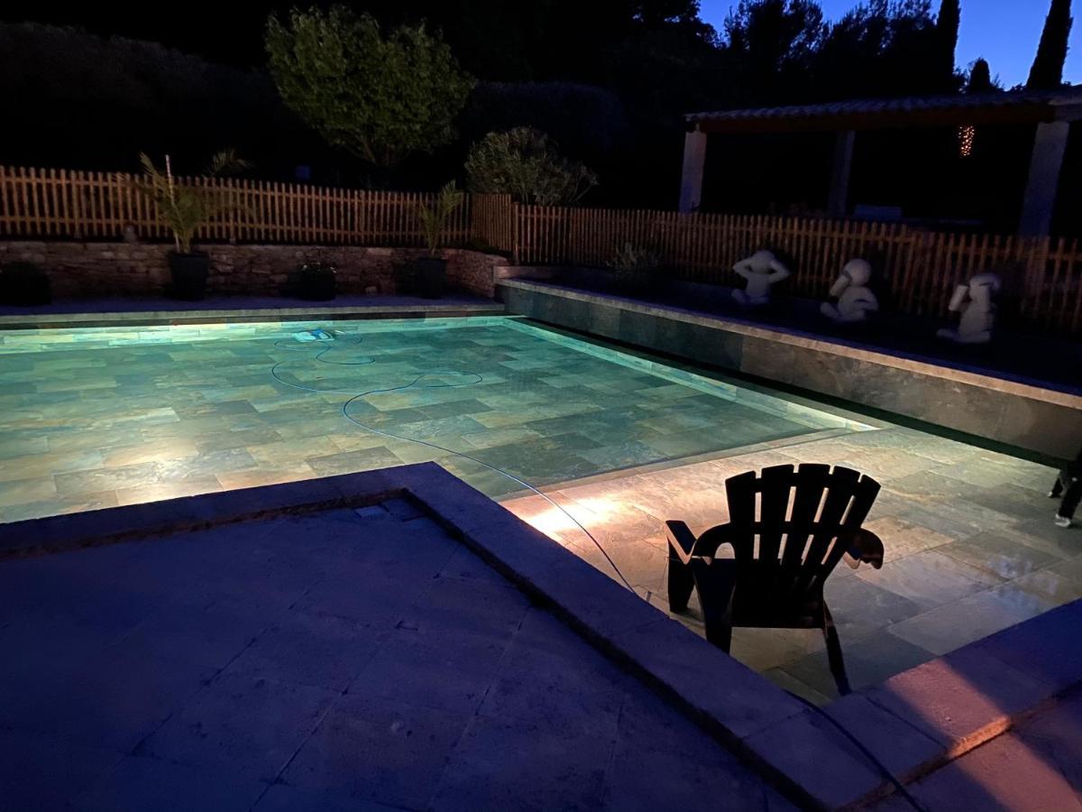 Bed and Breakfast Hestia Robion en Luberon Экстерьер фото